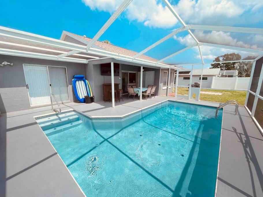 Manatee Oasis Weeki Wachee Family Fun Pool Home Спринг Хил Екстериор снимка